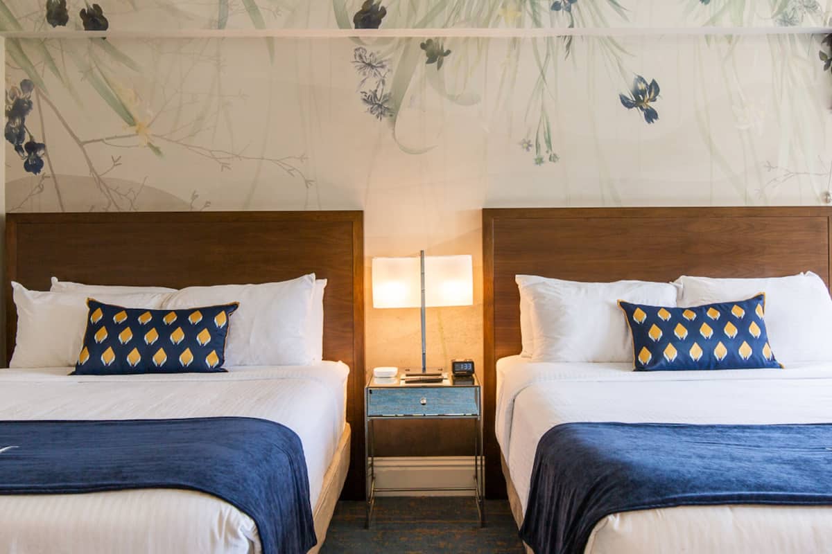 1 bedroom, premium bedding, in-room safe, desk