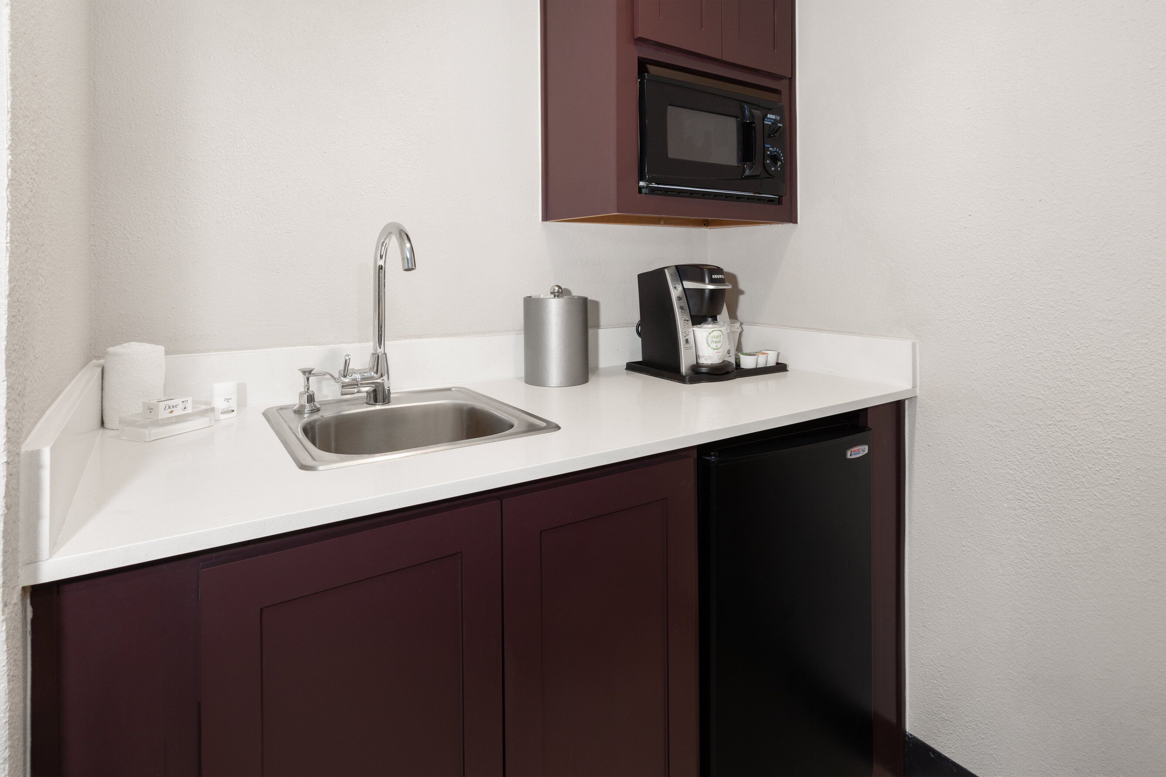 suite, 1 bedroom | premium bedding, desk, laptop workspace, iron/ironing board