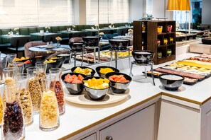 Daily buffet breakfast for a fee
