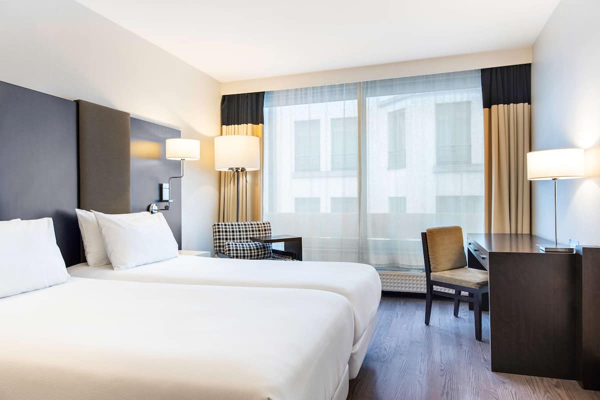 Kamar Superior | Seprai premium, tempat tidur Select Comfort, minibar, dan brankas
