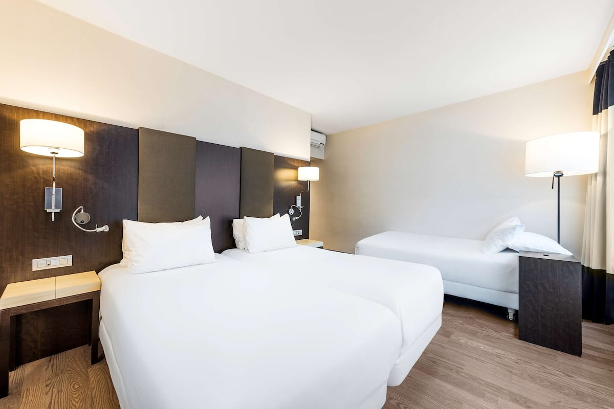 Superior Triple Room | Premium bedding, Select Comfort beds, minibar, in-room safe