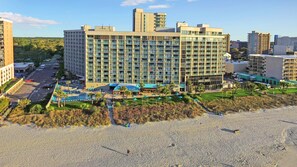 Property grounds - Sand Dunes Resort and Suites (Myrtle Beach)