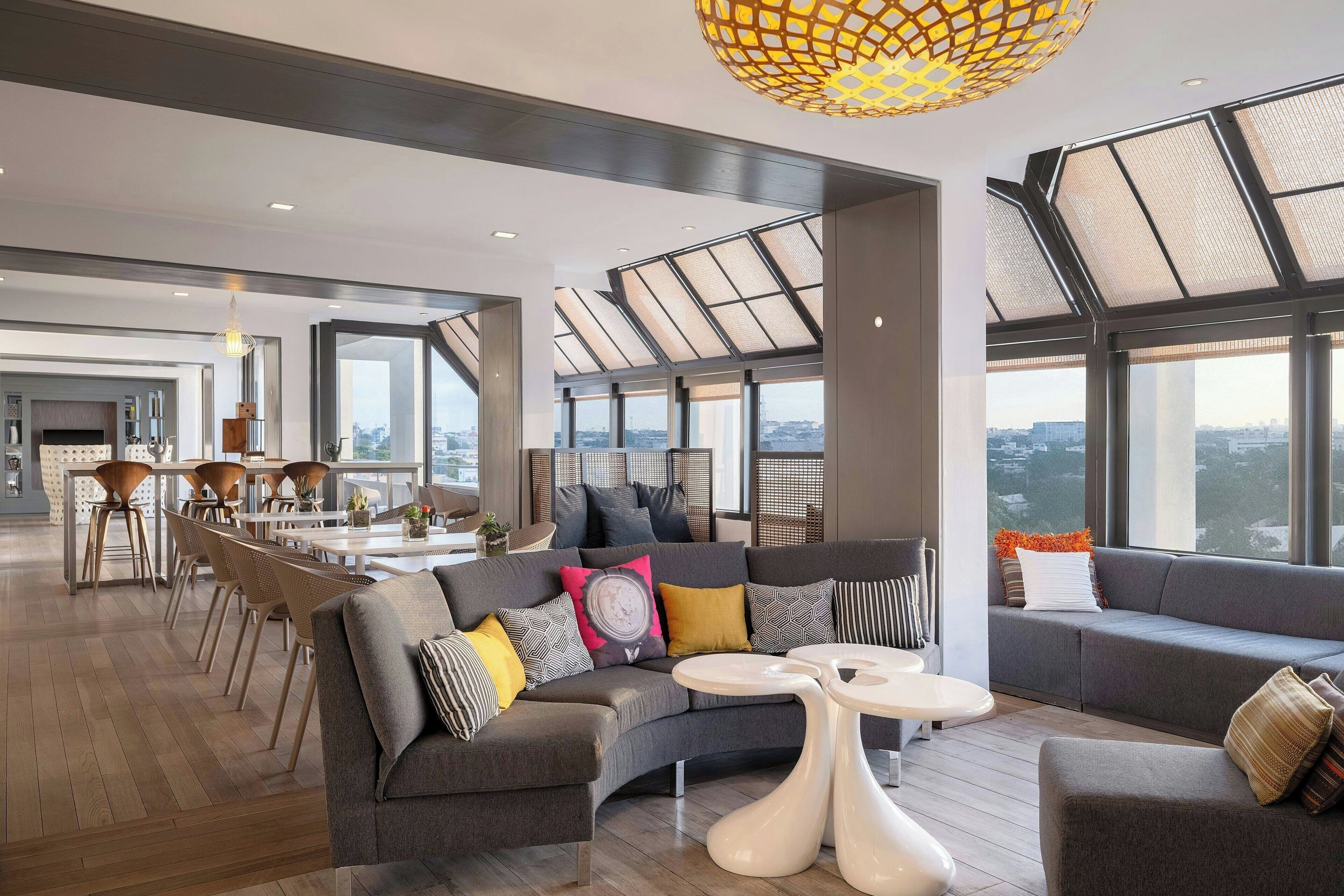 3 间酒吧/酒廊、池畔酒吧