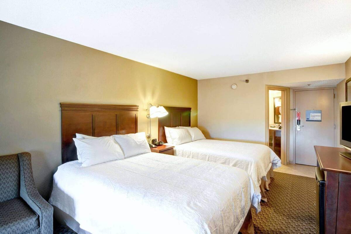 Iron/ironing board, free cribs/infant beds, rollaway beds, free WiFi