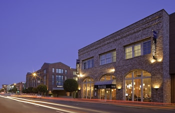 Hotel Exterior at Hyatt Centric Fishermans Wharf San Francisco