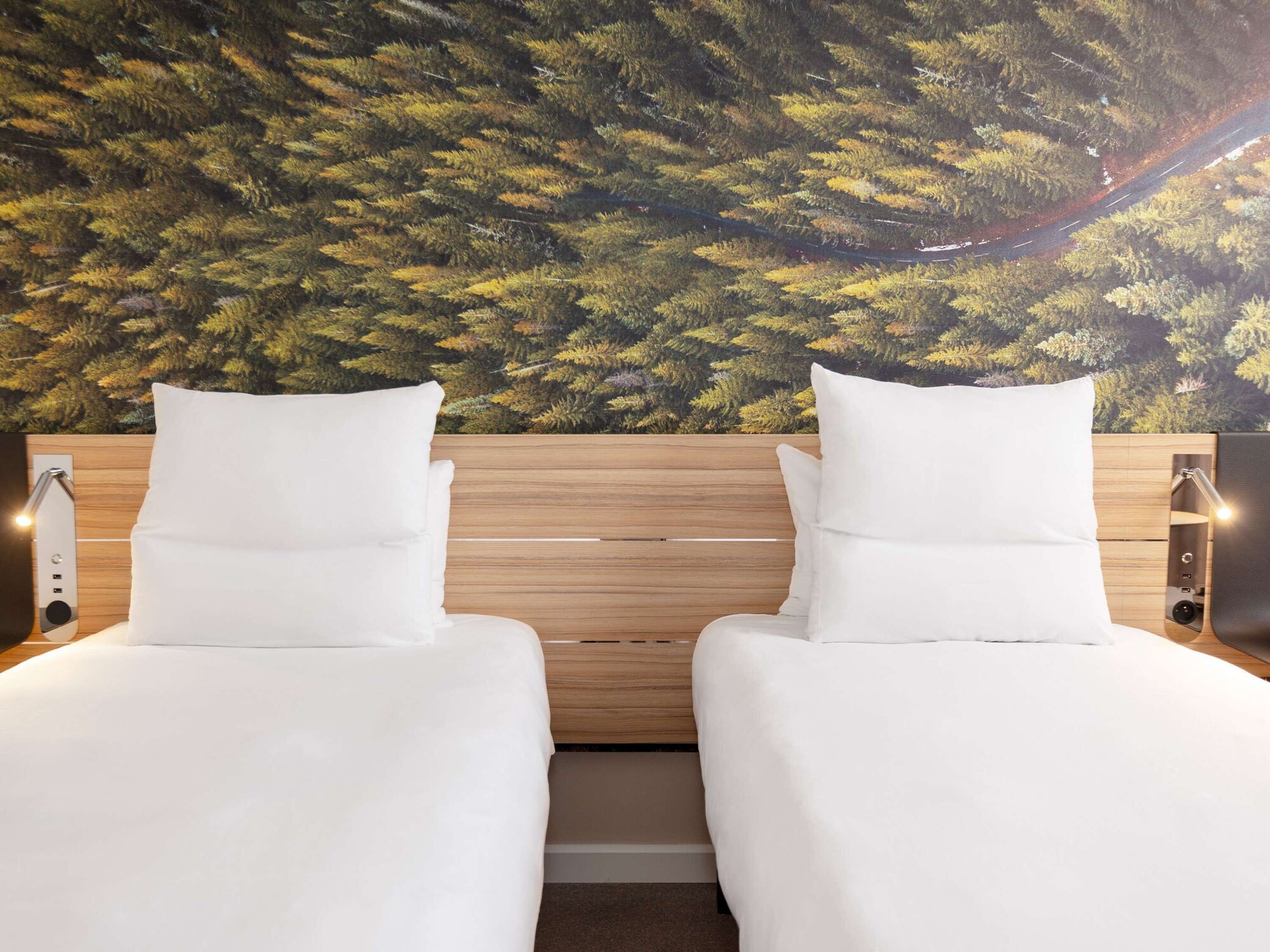 4 Star Hotels
