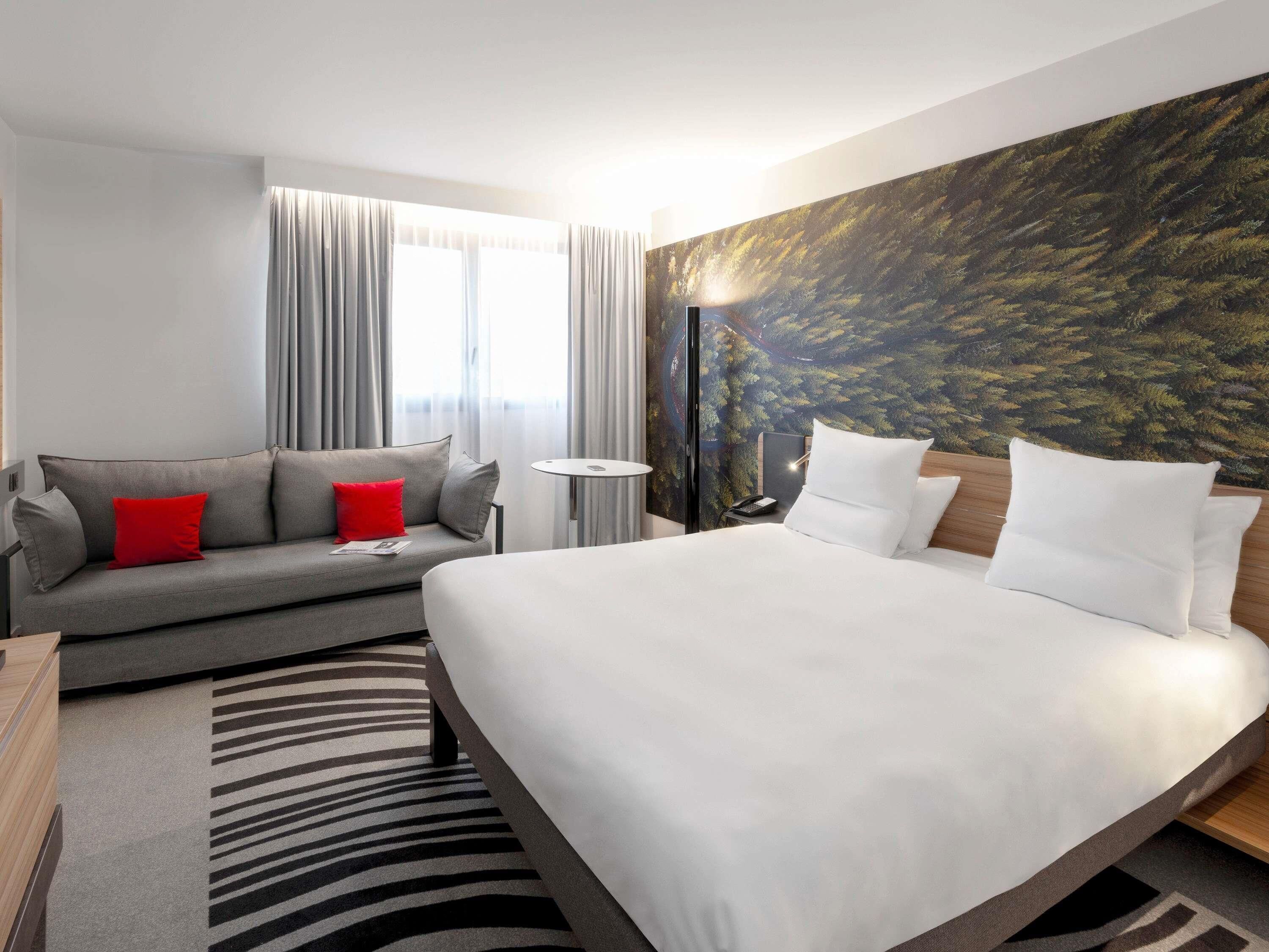 Luxe beddengoed, een kluis op de kamer, verduisterende gordijnen