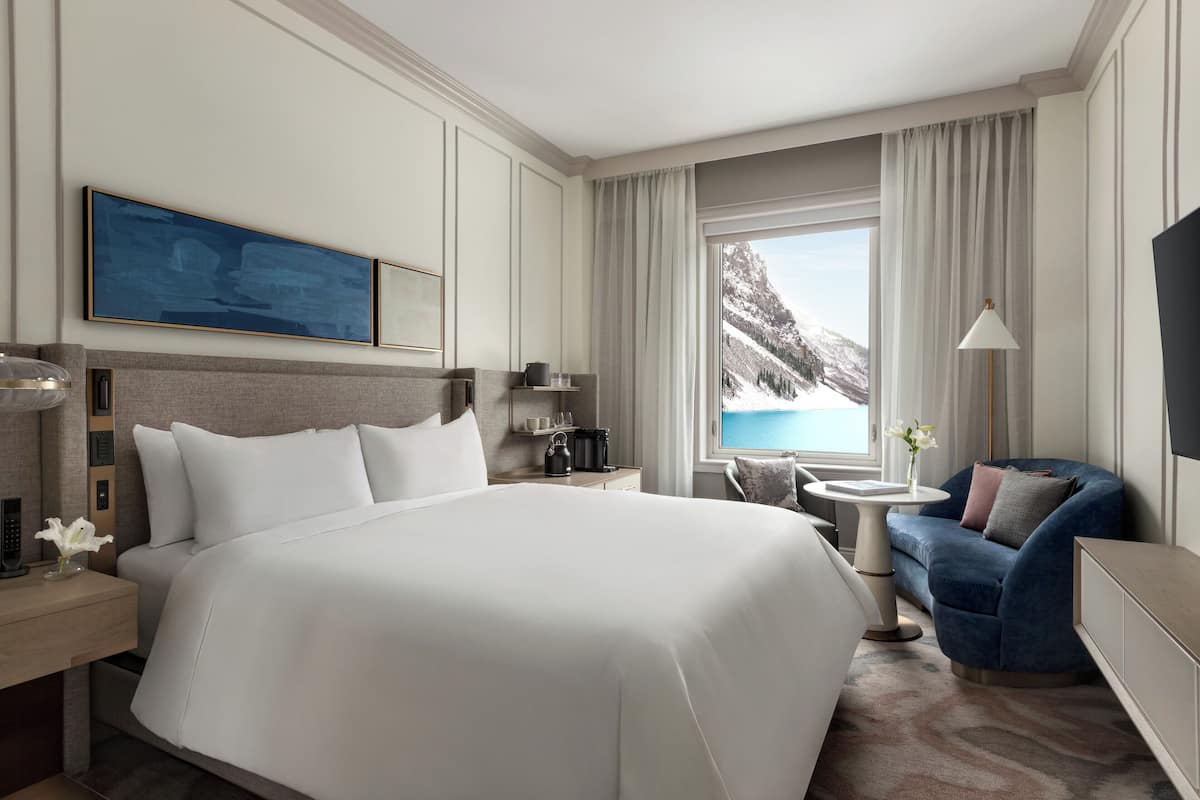 1 bedroom, premium bedding, in-room safe, desk
