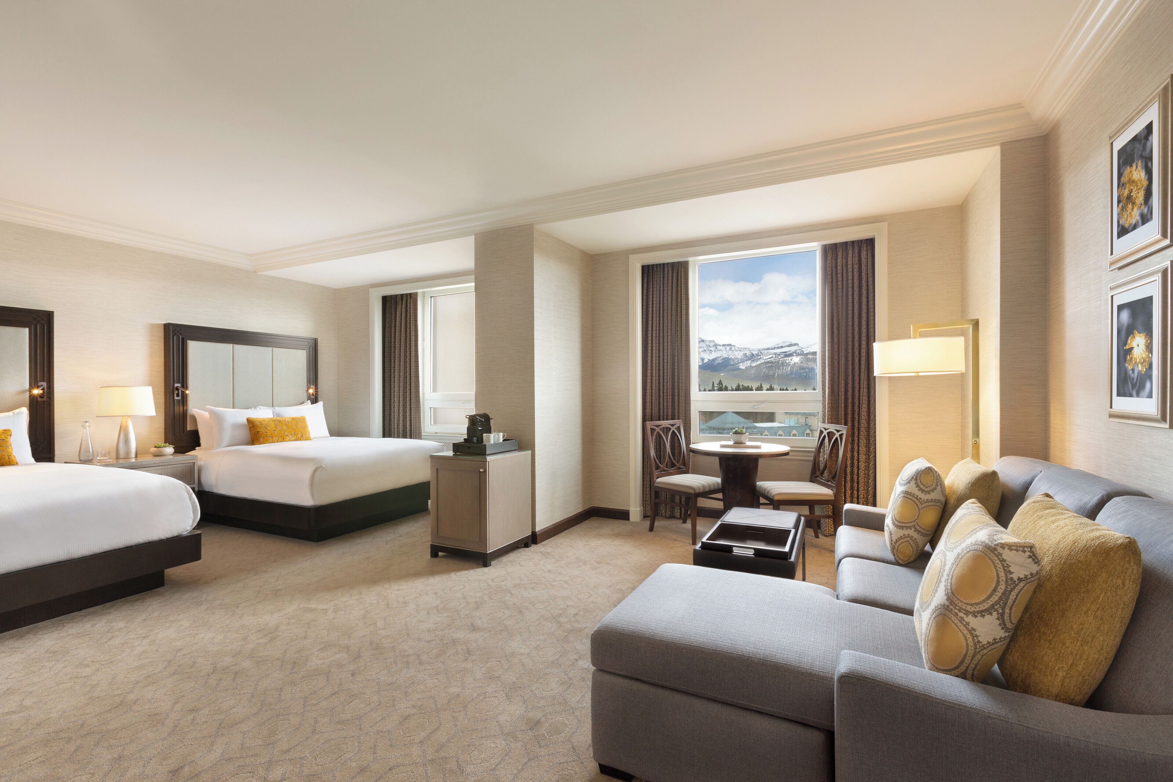 Fairmont Gold, Junior Suite, 2 Queen Beds