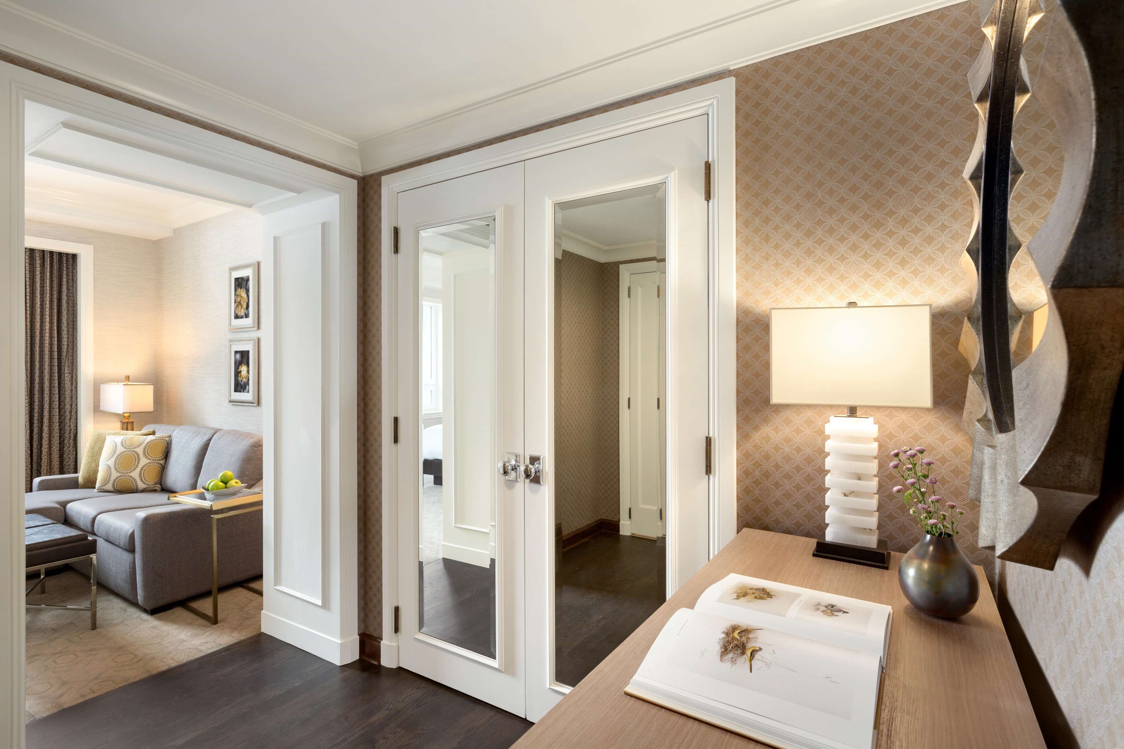 1 bedroom, premium bedding, in-room safe, desk