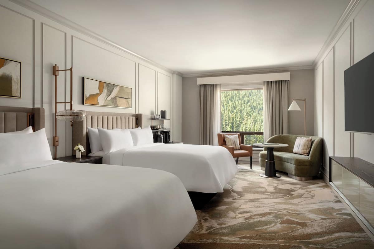 1 bedroom, premium bedding, in-room safe, desk