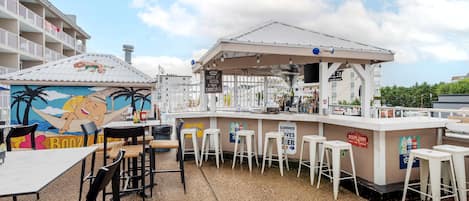 Se sirven desayunos y almuerzos