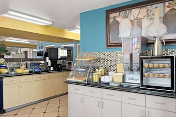 Days Inn by Wyndham Conway