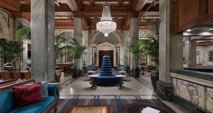Hotel Whitcomb
