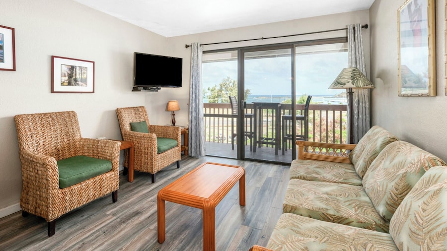 Banyan Harbor Resort