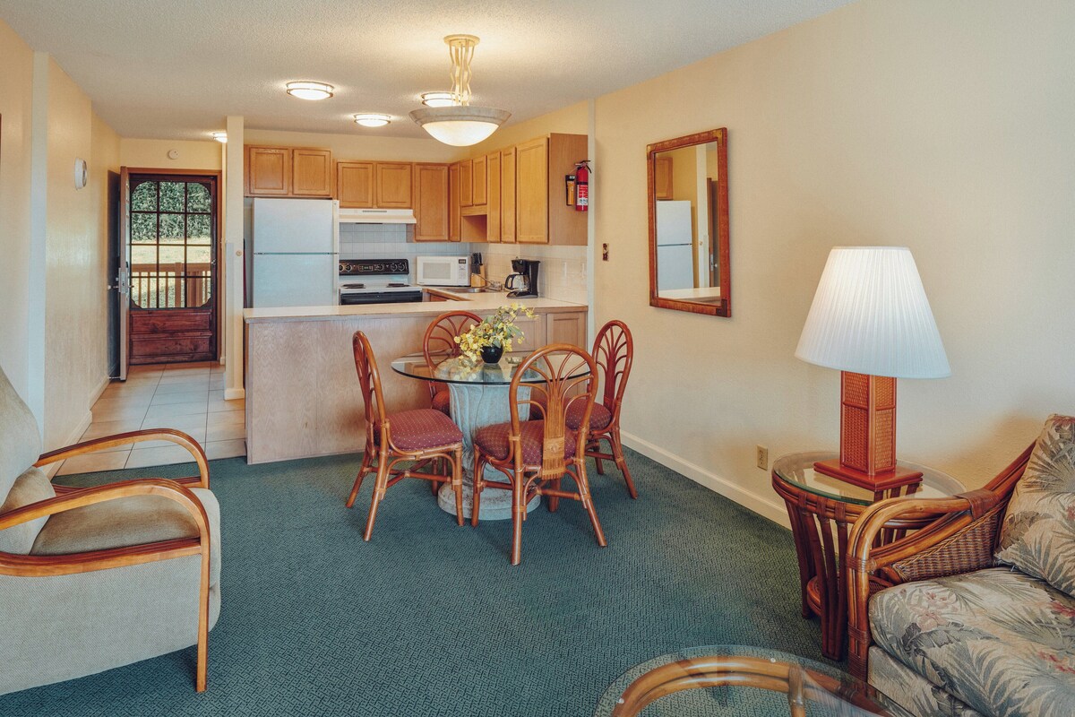Condo, 1 Bedroom, Kitchen | Desk, laptop workspace, blackout drapes, iron/ironing board