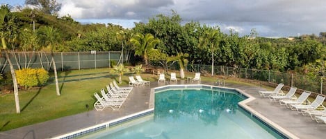 Outdoor pool, open 8:00 AM to 9:00 PM, sun loungers
