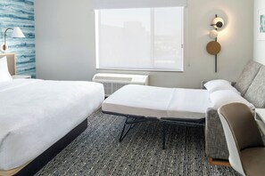 Room, 1 King Bed with Sofa bed | Blackout drapes, iron/ironing board, Internet