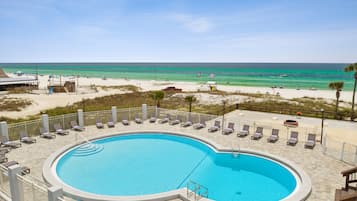 Outdoor pool, sun loungers