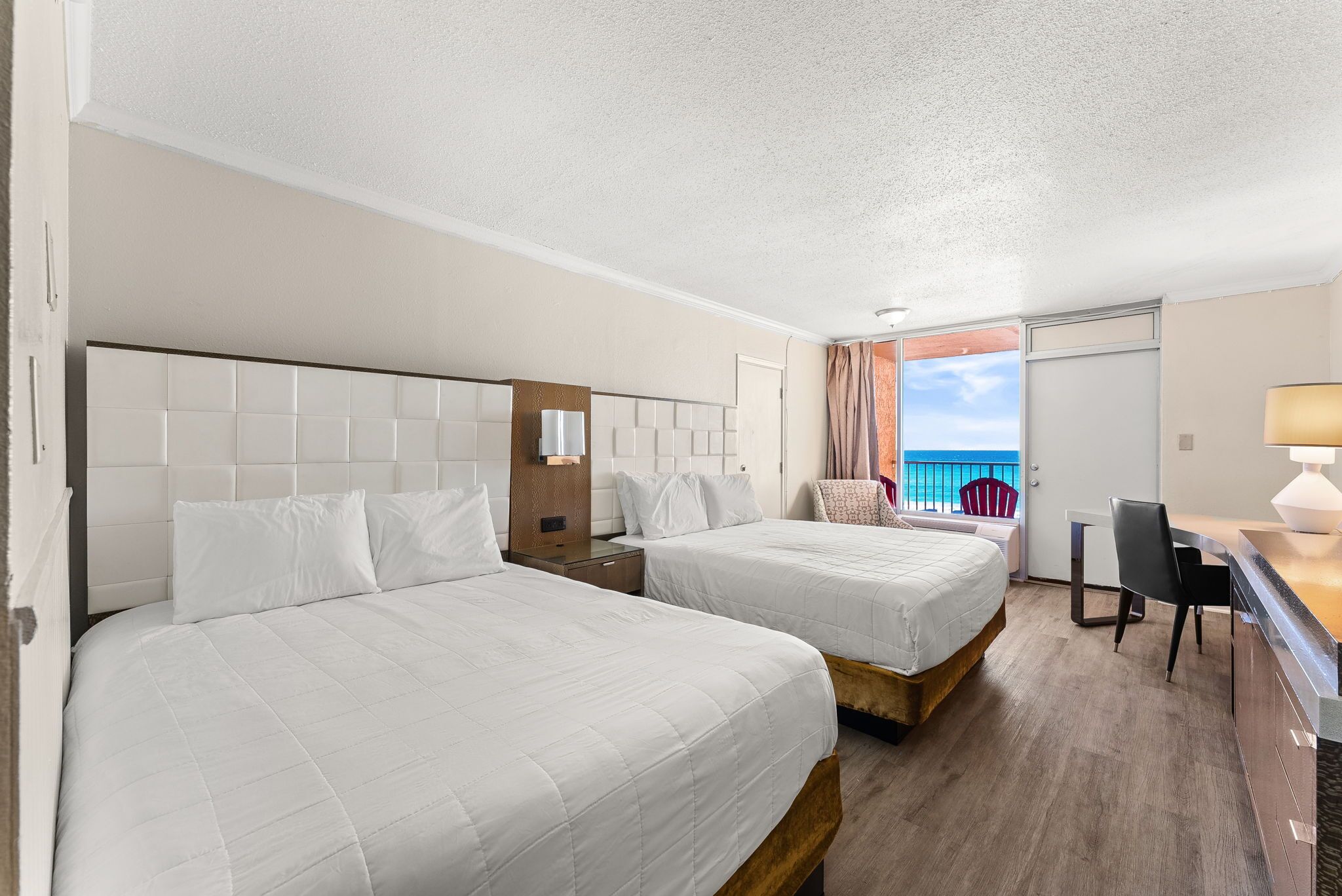 Wi-Fi gratuit, draps fournis