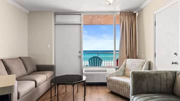 Deluxe-Einzelzimmer, 1 King-Bett und Schlafsofa, Meerblick | Kostenloses WLAN, Bettwäsche