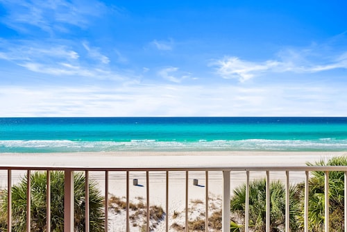 Seahaven Beach Hotel