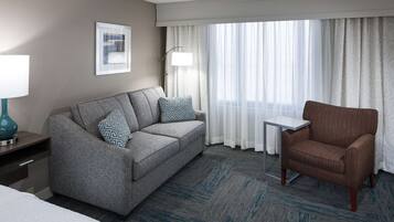 Room, Multiple Beds | Hypo-allergenic bedding, in-room safe, desk, laptop workspace