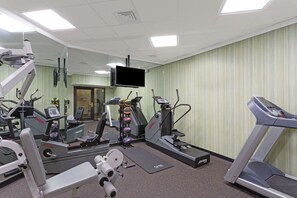 Fitness facility - Days Inn by Wyndham Lanham Washington DC (Lanham)