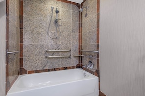 Room, 1 Queen Bed, Accessible, Non Smoking (Mobility) | Bathroom | Free toiletries, hair dryer, towels