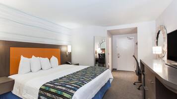 Coffres-forts dans les chambres, bureau, fer et planche à repasser