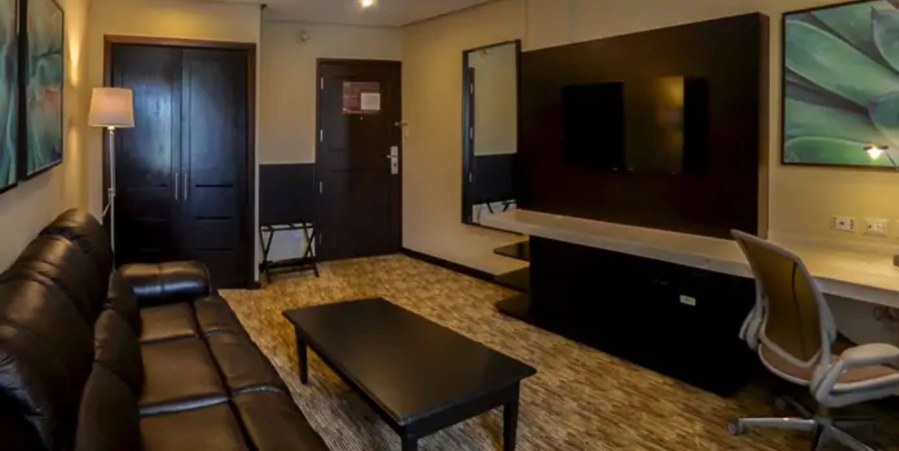 1 bedroom, in-room safe, desk, soundproofing