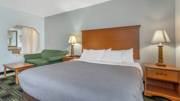 Suite, 1 King Bed, Non Smoking