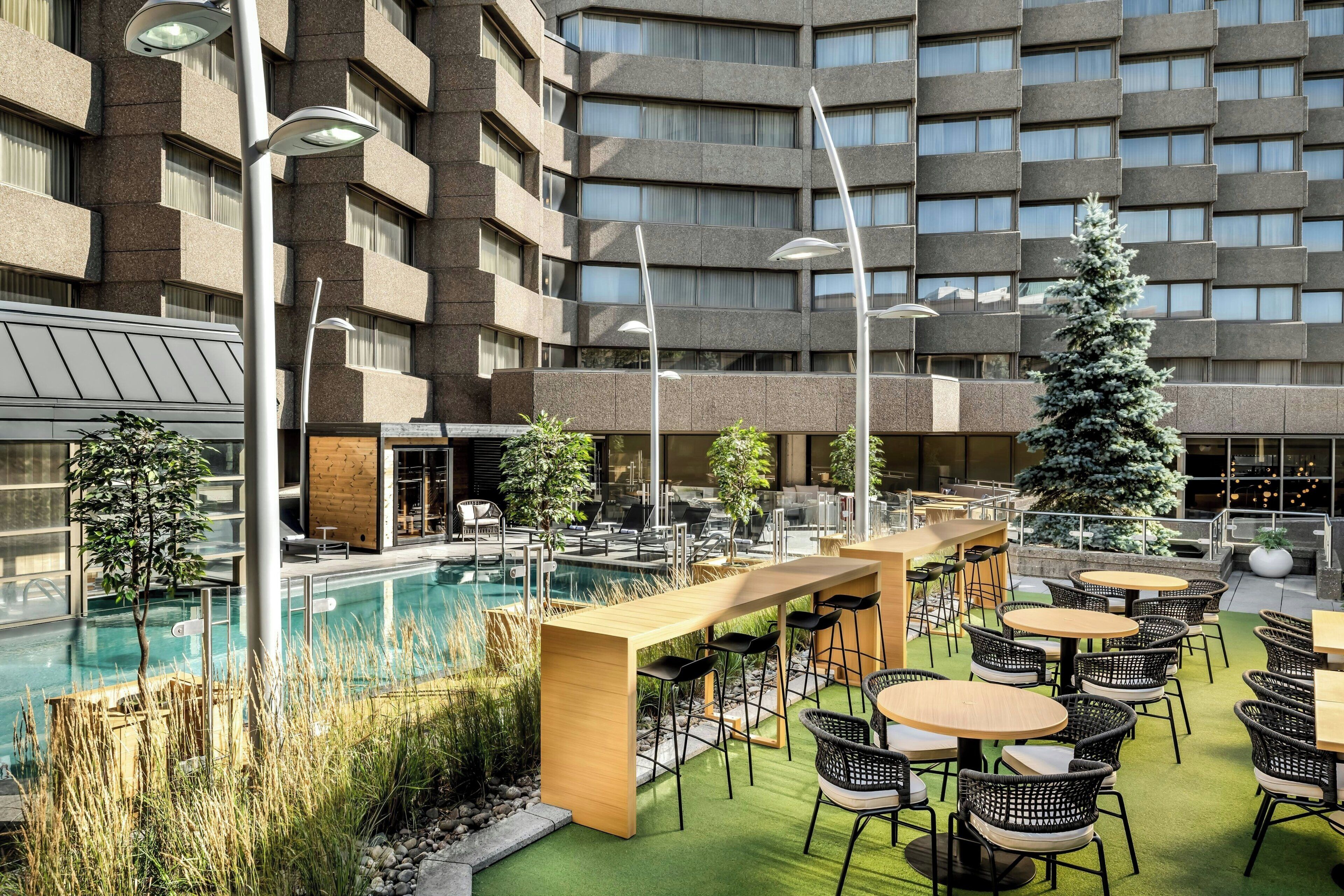 Outdoor pool, open 5:00 PM to 9:00 PM, lifeguards on site