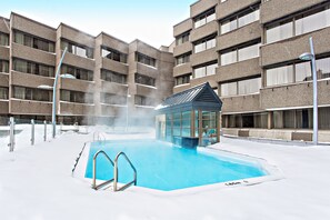 Udendørs pool