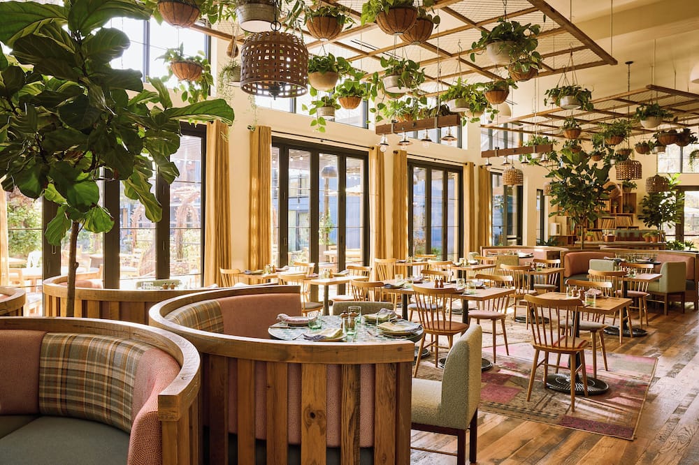 Treehouse Hotel Silicon Valley