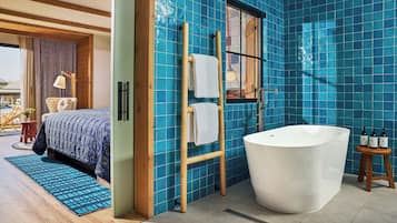Cabin 1 Bedroom Suite | 1 bedroom, Egyptian cotton sheets, premium bedding, down comforters