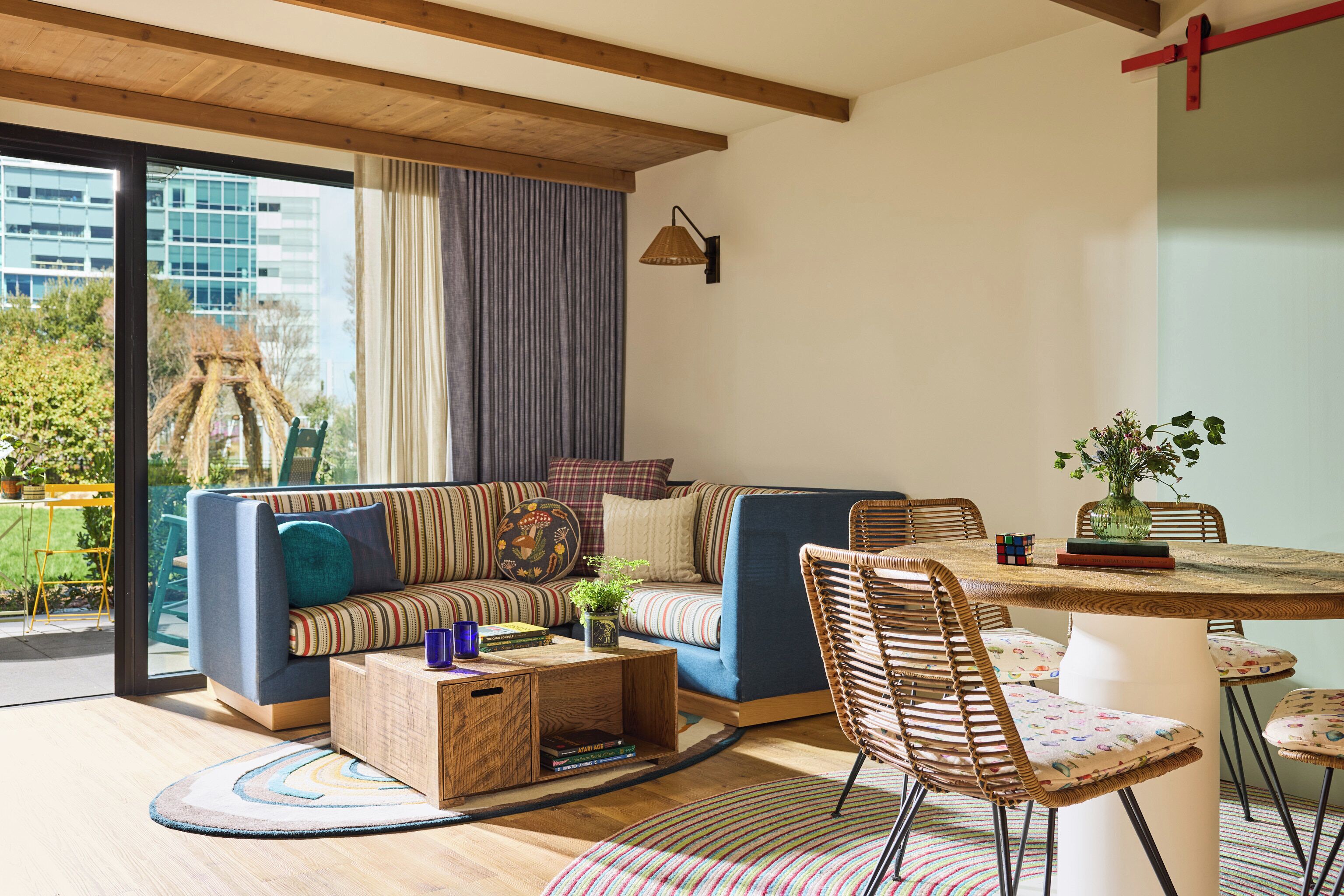 Clubhouse, 1 Bedroom, Patio | Egyptian cotton sheets, premium bedding, down comforters, pillowtop beds