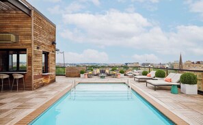 Seasonal outdoor pool, sun loungers