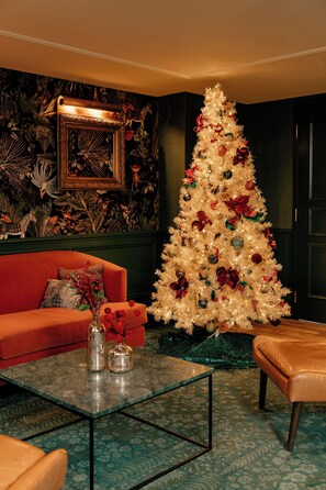 Lobby sitting area - Viceroy Washington DC (Washington)
