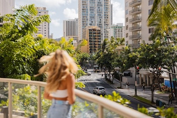 Patio, balcany or terrace at Hilton Garden Inn Waikiki Beach