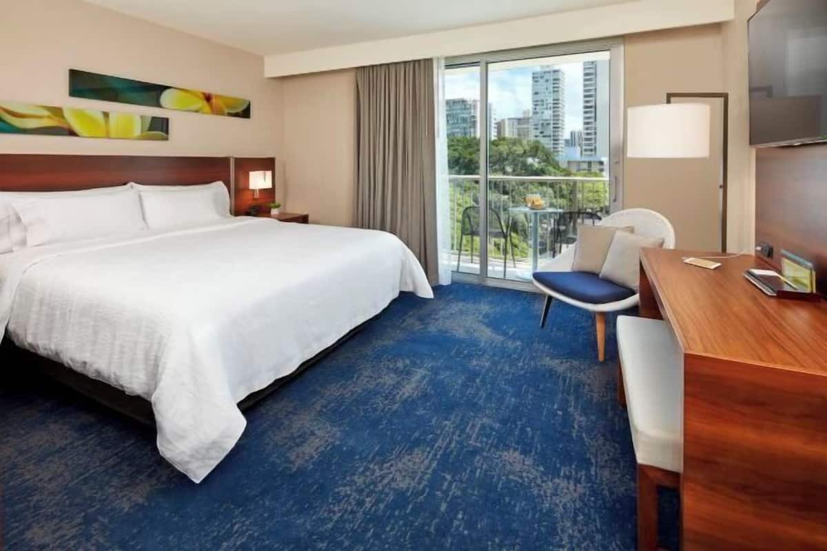 1 bedroom, premium bedding, in-room safe, blackout curtains