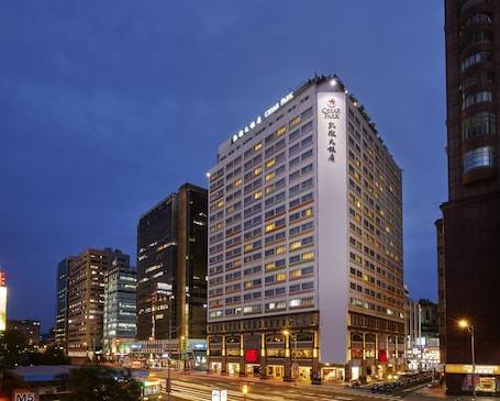 Exterior. Caesar Park Hotel Taipei