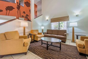 Lobby - Sleep Inn Sarasota North (Sarasota)