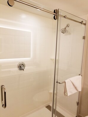 Suite, 1 Bedroom | Bathroom | Shower, free toiletries, hair dryer, towels - Holiday Inn Express & Suites Miami - Hialeah by IHG (Hialeah)