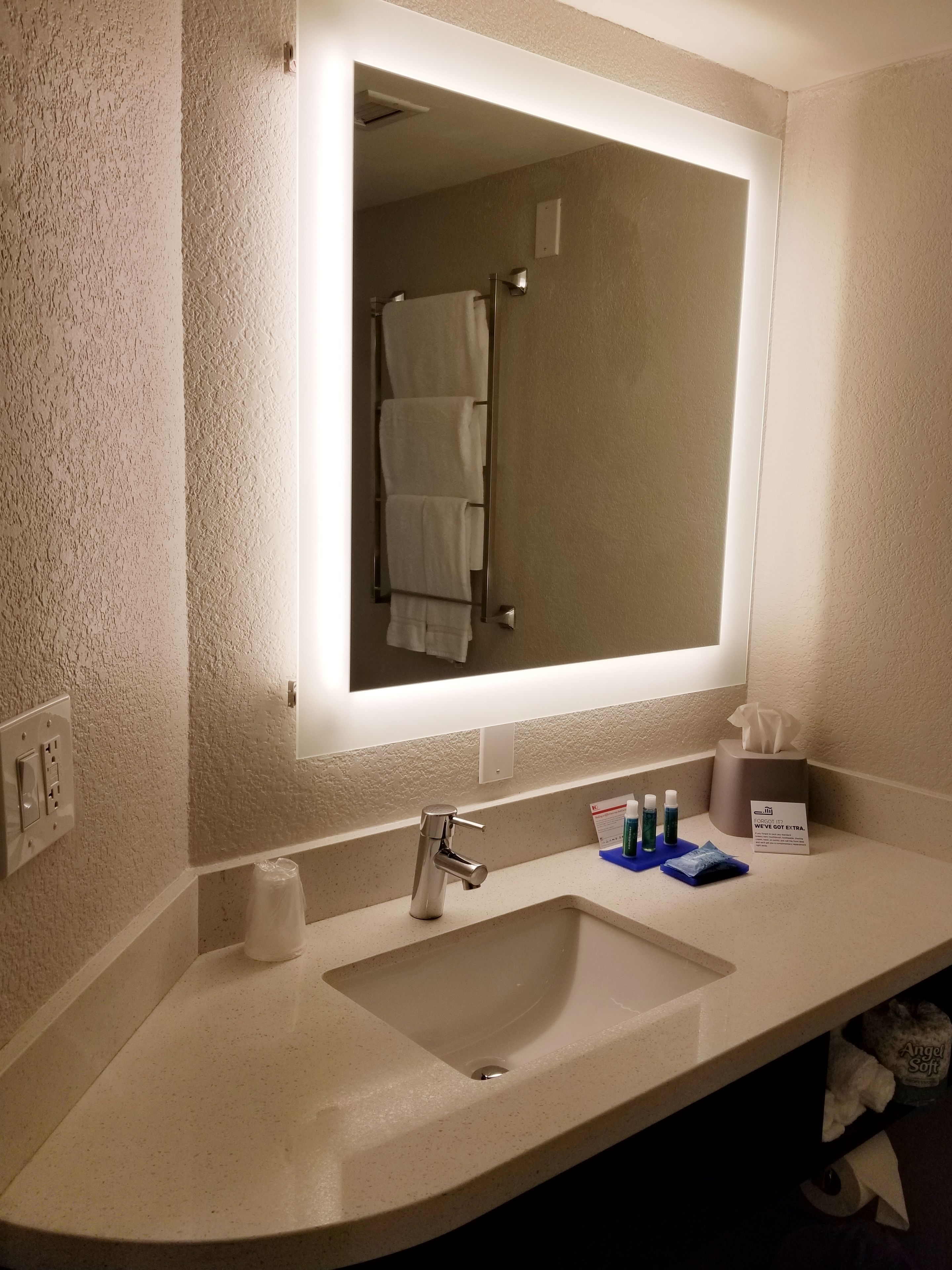 Photo - Holiday Inn Express Hotel & Suites Miami - Hialeah by IHG
