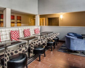 Free daily full breakfast 