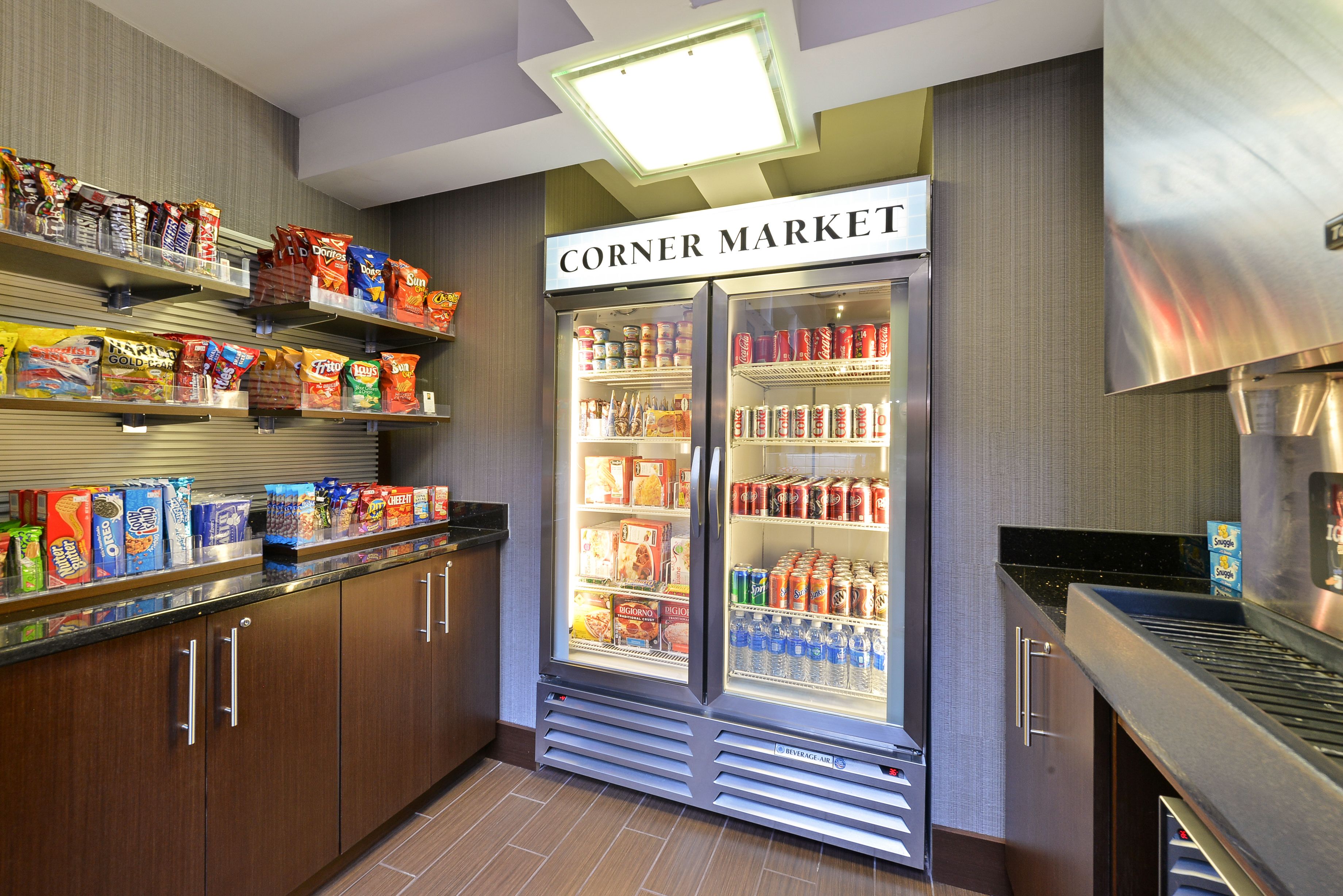Photo - Quality Suites Nashville Airport