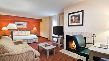 Estudio, 1 cama King size y sofá cama | Ropa de cama hipoalergénica y tabla de planchar con plancha