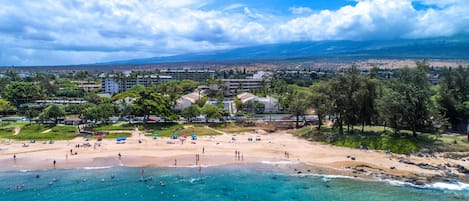 Una playa cerca