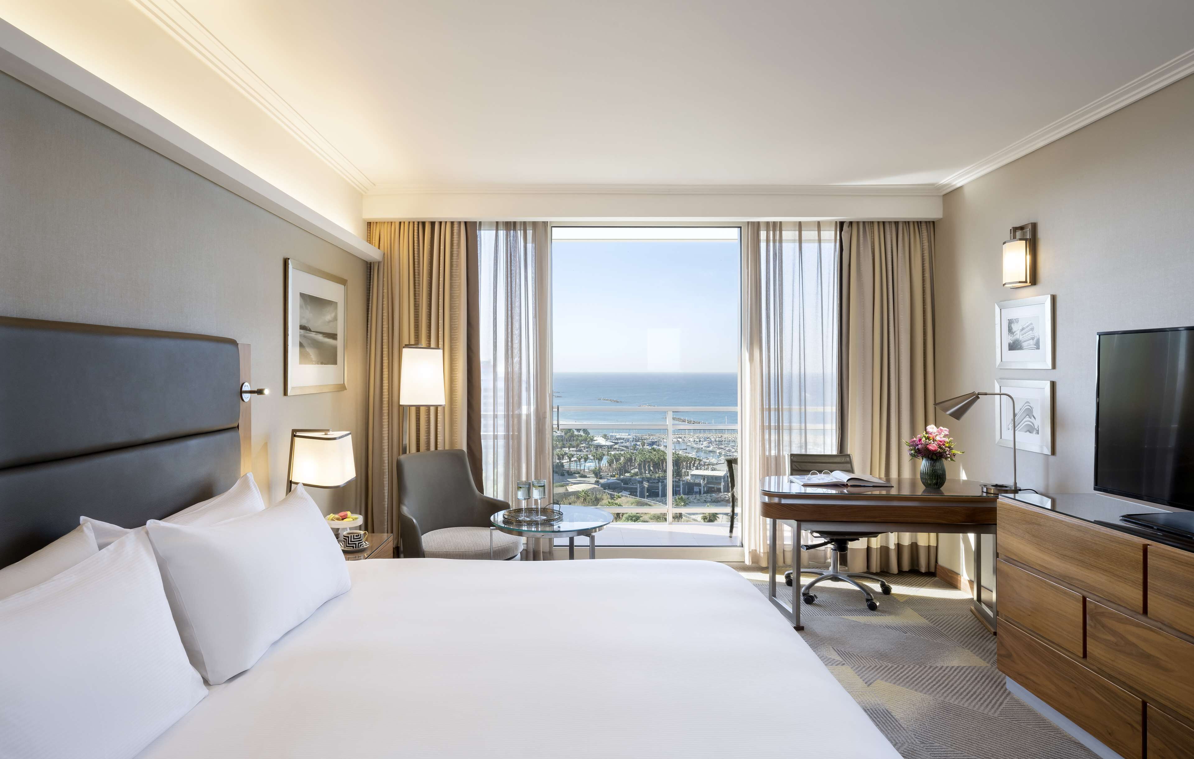 King Executive Sea View Room